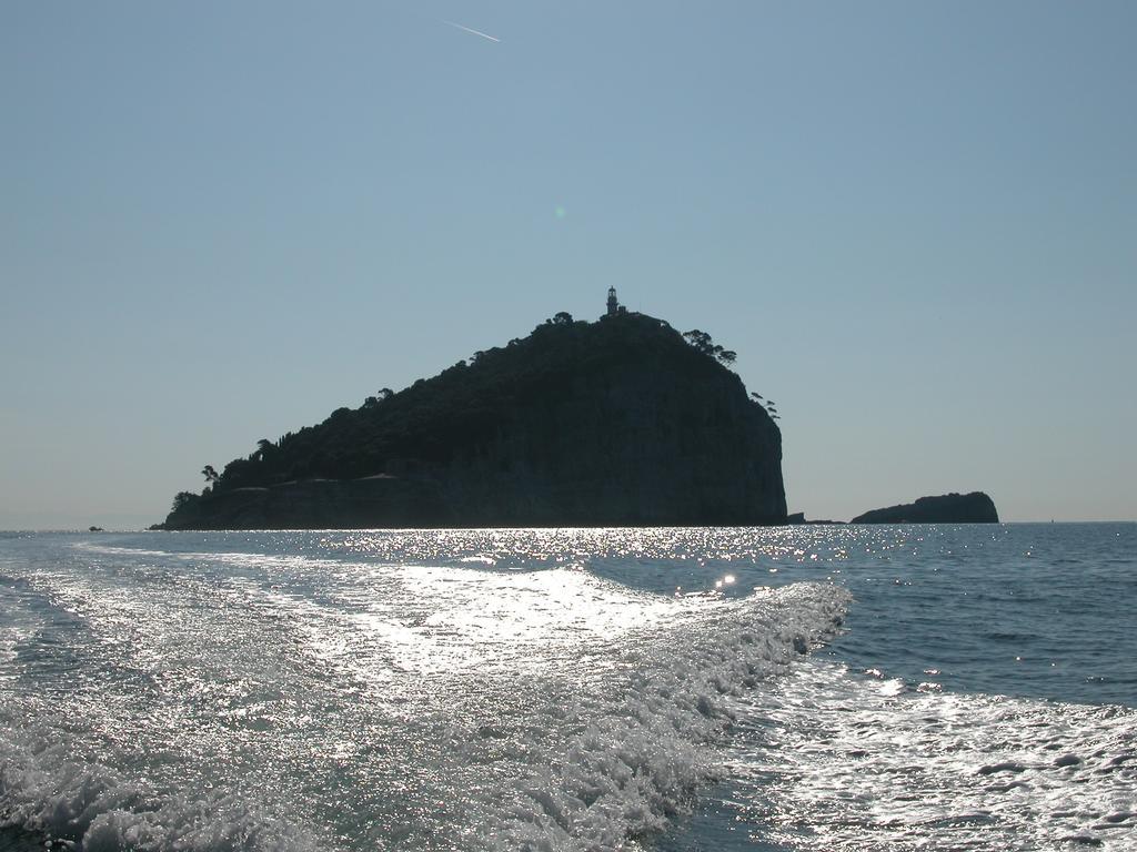 La Perla Del Magra Holidays House Montemarcello Eksteriør billede